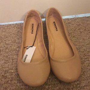 Sonoma Beige Flats Size 7.5 NEW NWT Box included